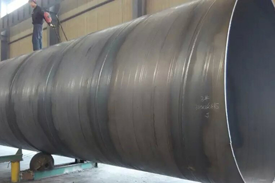 大口徑Q235B<a href=http://m.njfangyuan.cn target=_blank class=infotextkey>螺旋焊接鋼管</a>